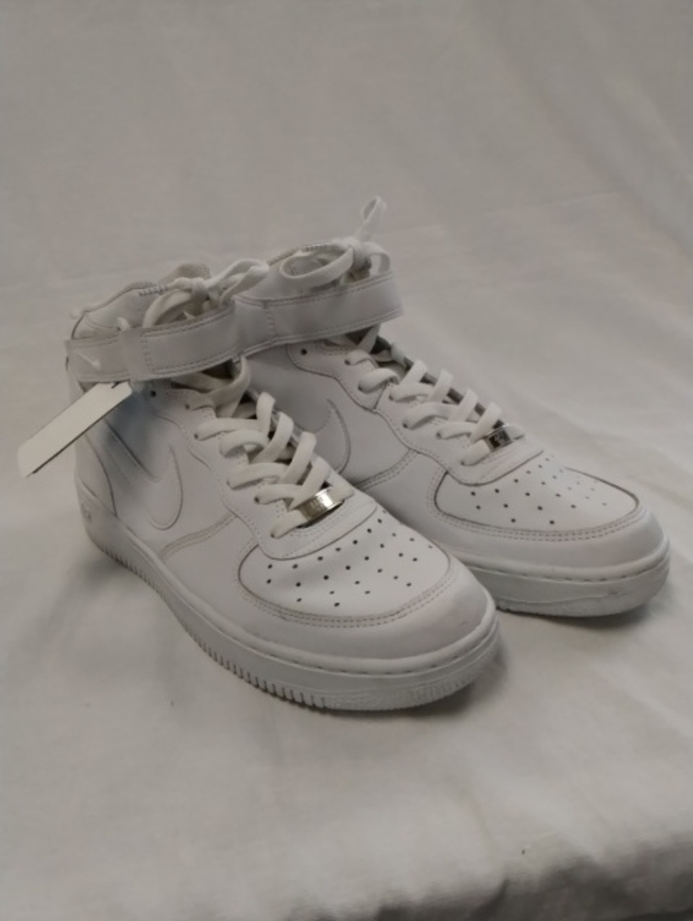 Nike White Men’s High-Top Athletic Sneakers